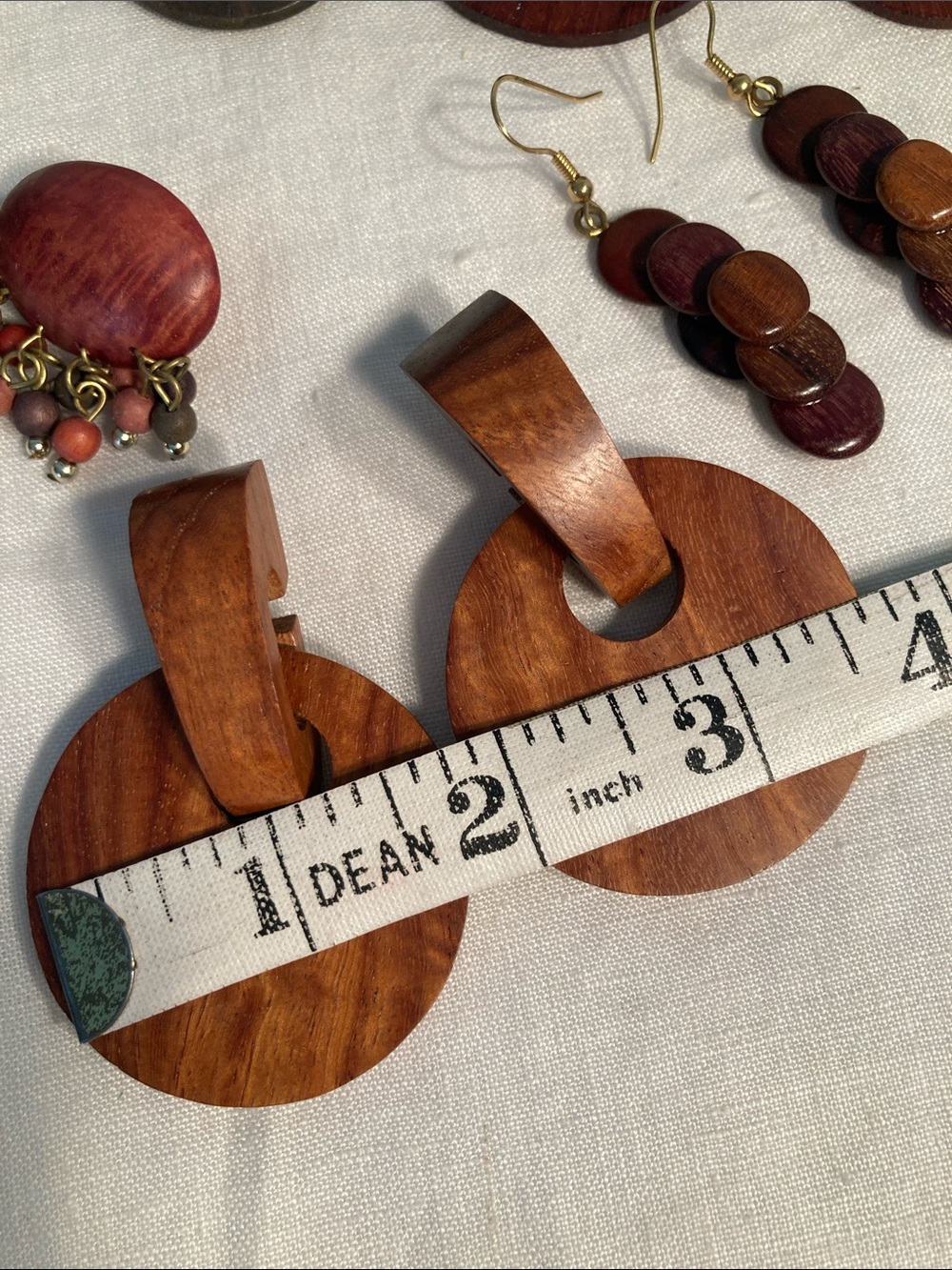 Large bundle of exotic wood earrings and bracelets - Picture 2 of 16